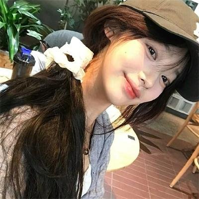 黑夜里的眼睛